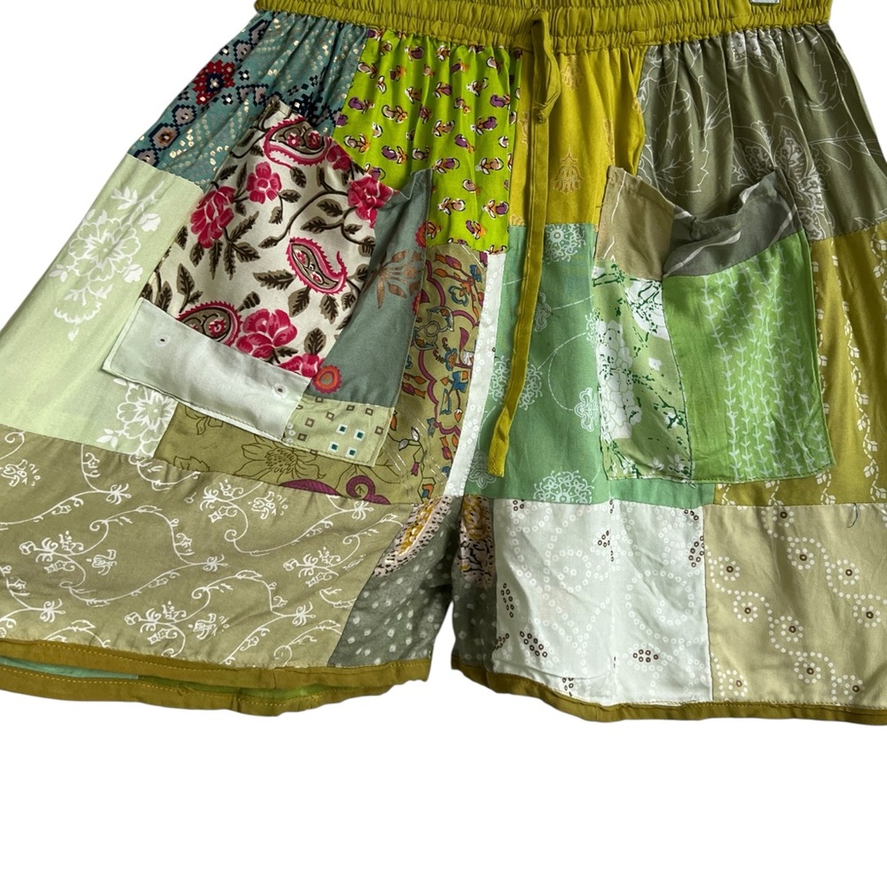 Vintage Patchwork Boho Shorts - image 3
